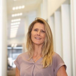 Julie Ryan